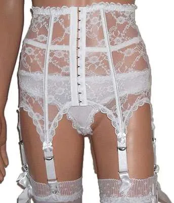 Boned Waspie in Lace with 6 Suspender Straps