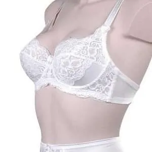 Lace underwired bra by Cleopatra Lingerie