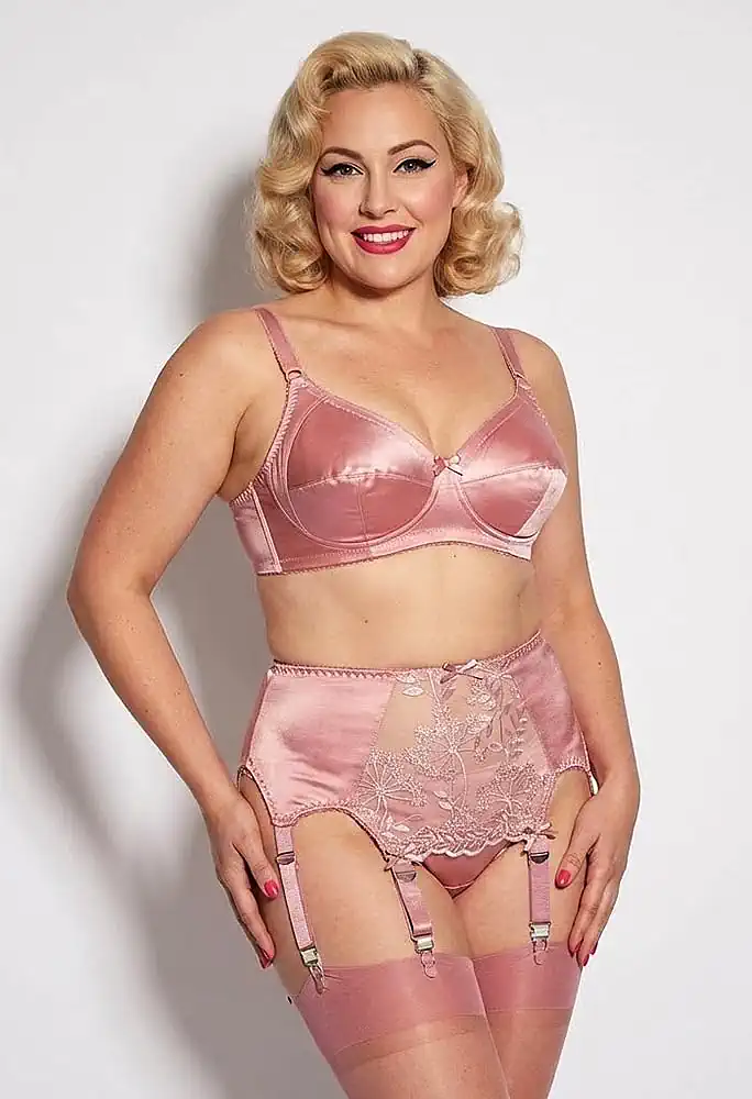pink-lace-front-8-strap-suspender-belts pink 8 strap suspender belt with lace front in sizes Small - XXL